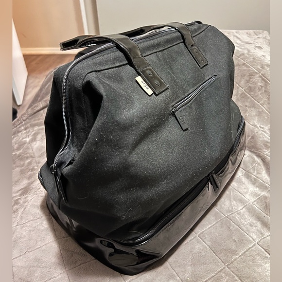 beis weekender bag - Picture 6 of 8